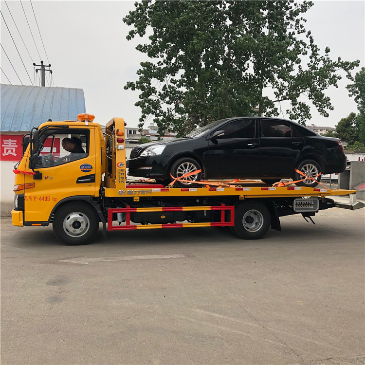 JAC Wheel Lift Tow Truck 100km/H Max Speed, 4 Ton Flatbed Tow Truck Light Plicht