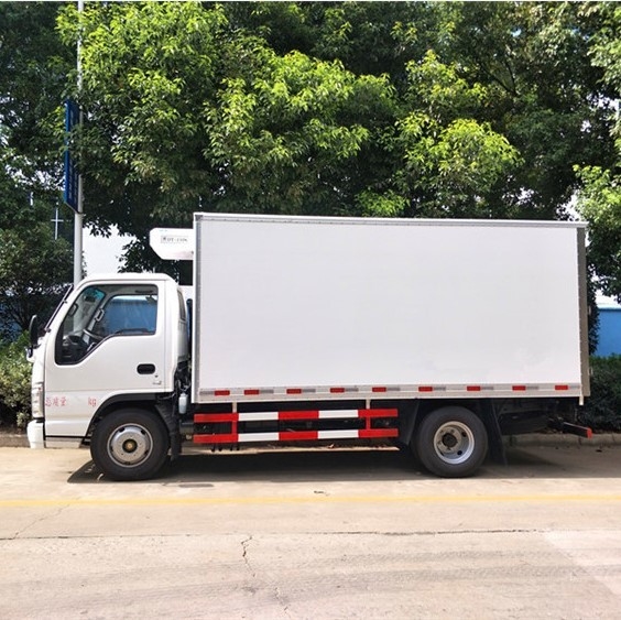 Japan 4*2 ISUZU koelkast Truck PTO-systeem 5 ton vriezer Truck