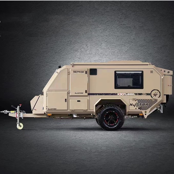 De witte Kleine Off Road-Slaapkamers van de Kampeerautocaravan 1500kg 2 voor het Openluchtfamilie Reizen
