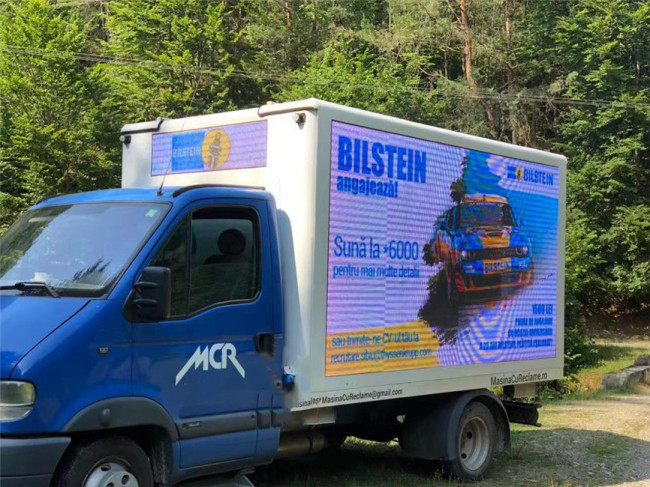 P6 Digitaal billboard Truck 320*160mm 3 zijden P5 Mobiele LED display Truck reclame