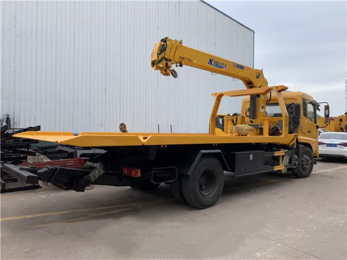 8 - 10 ton Autoverbreker sleeptruck Platform 6.3T Wielbasis 4500mm Zware slepen