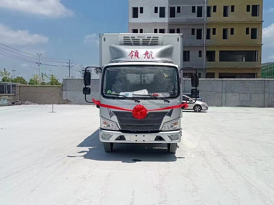 3 ton ijskast vrachtwagen 130 pk gekoelde vrachtwagen voor het transport van ijs met China Iso Ccc