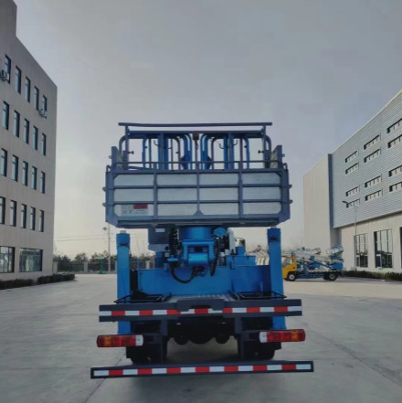 140KW luchtvrachtwagen 6 van het het Werkplatform Gereden EURO Diesel 3 Emmervrachtwagen