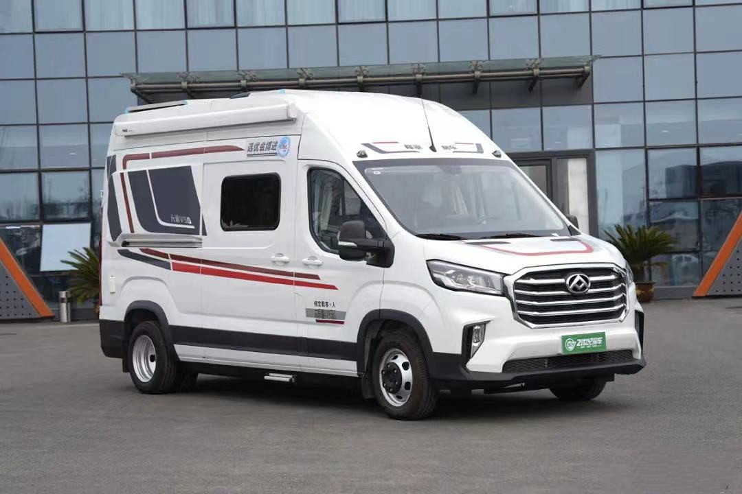 SAIC V90 Motorhome RV Caravan Outdoor Camper Touring Car te koop