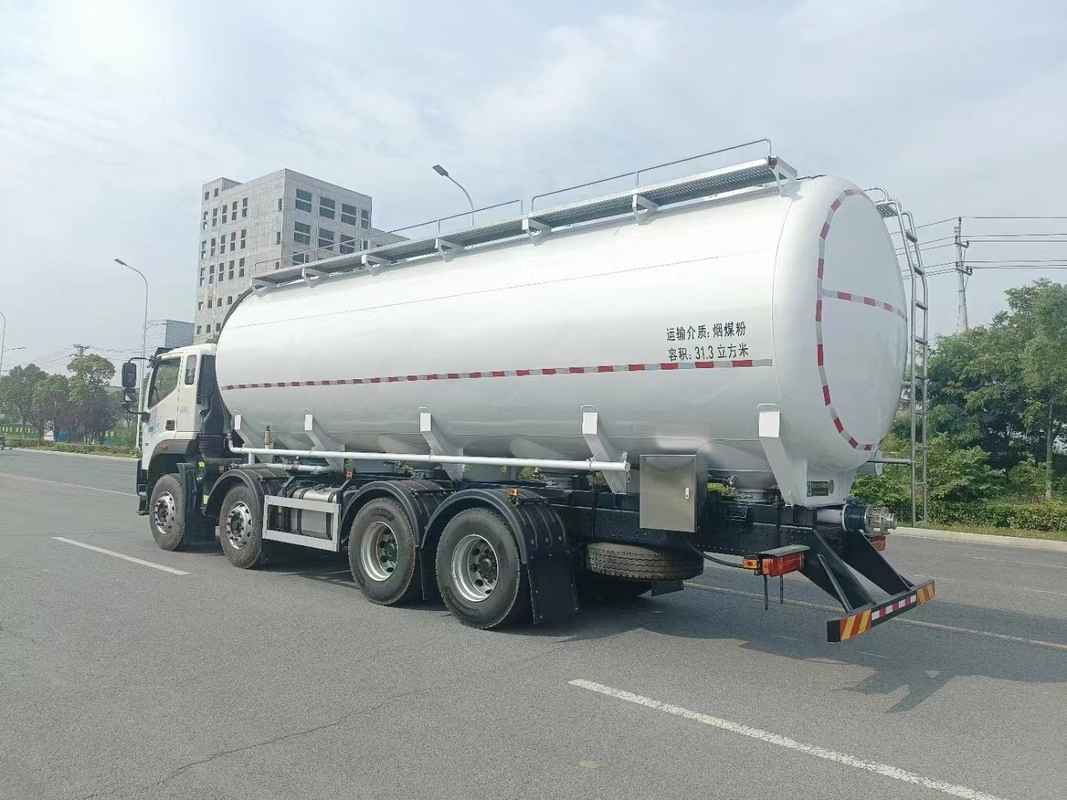 Airconditioning cab Euro3 of Euro4 vrachtwagen voor het transport van cement met emissienorm