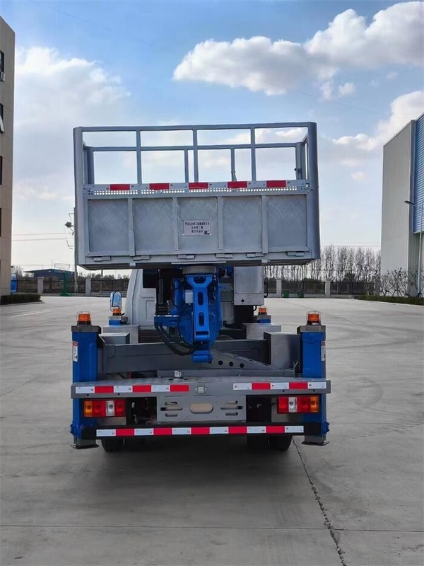 Duurzame luchtwerkplatform vrachtwagen met Euro 5 emissie standaard en 3300 mm wielbasis