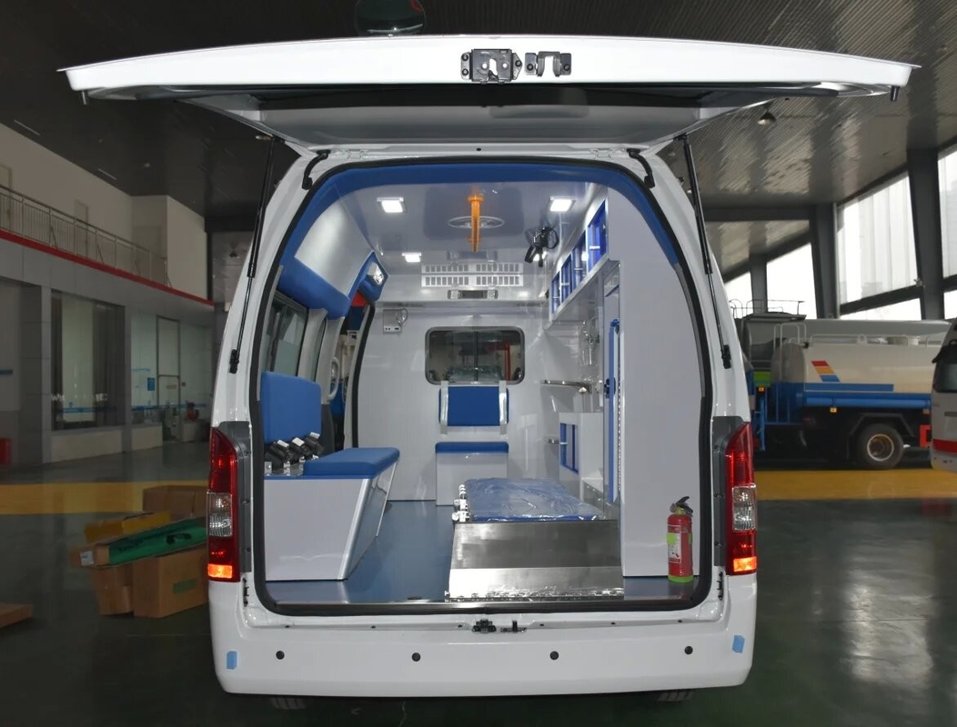LHD/RHD noodambulance met 195/75R16LT banden en aandrijving Type 4x2 ambulance voertuig te koop
