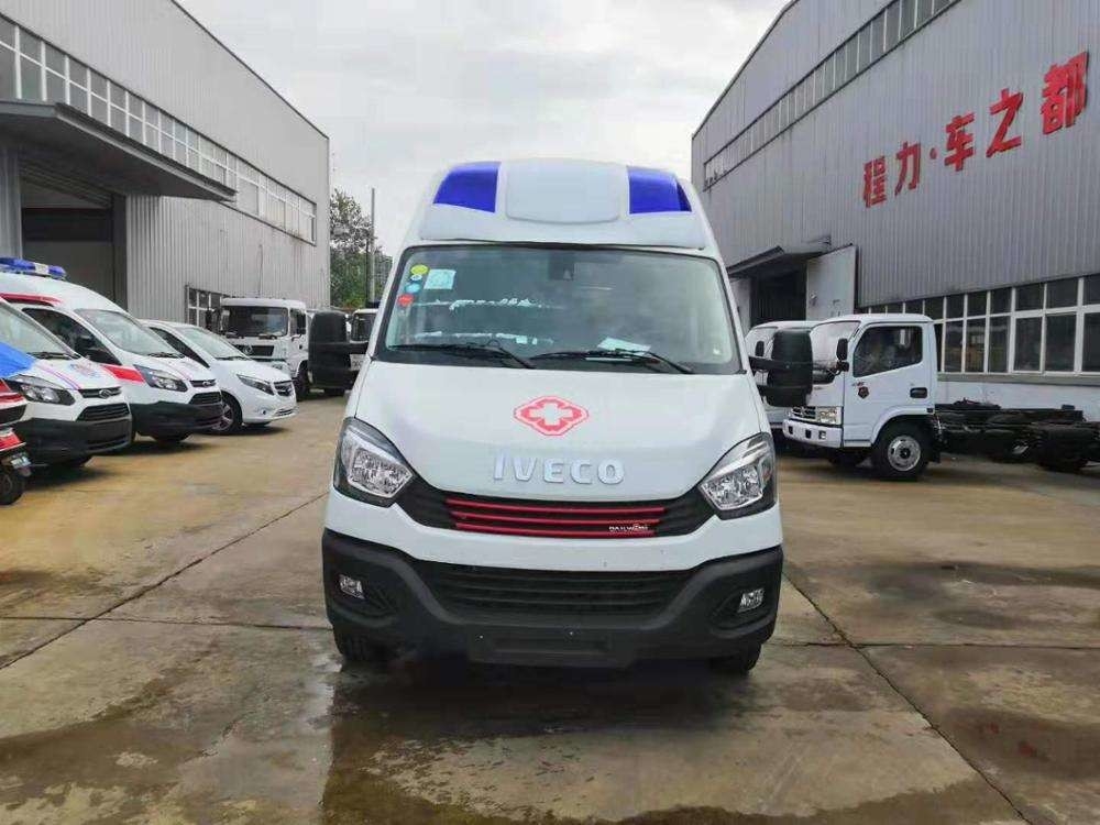 Plush ambulance 2800mm mobiele ziekenhuis vrachtwagen met geavanceerde functies en 215/75R16LT banden specificatie