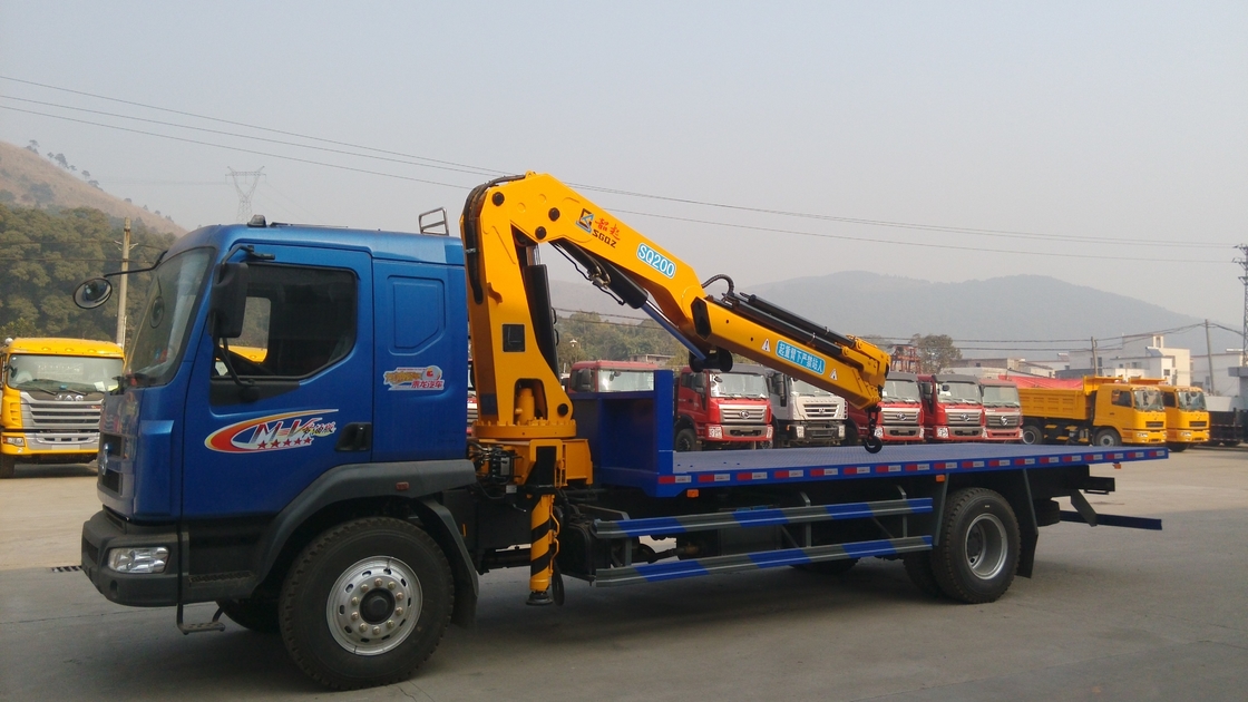 5 6 7 8 Tons Truck Mounted Crane Met maximale snelheid 90 Km/H 4*2 Telescopische Boom Truck Mounted Crane