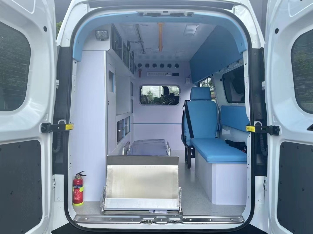 145 km/uur nooddienst diesel ambulance te koop met type 215/75r16lt