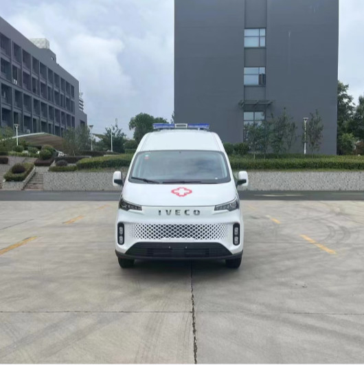 Mini Type 3 ambulance auto Nominale vermogen 103 kW Maximale snelheid 145 km/h
