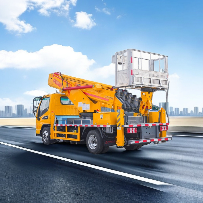 Isuzu 85KW Luchtwerktruck Bucket Trucks 200kg Lading 5-Speed Manuele Hexagonale Jib Strobe Light