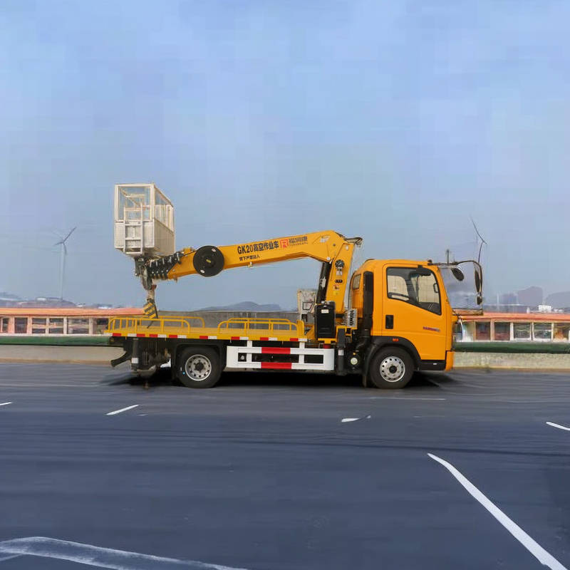 4955kg Gewicht 4x2 Drive Aerial Work Platform Truck Met 21M Telescopic Boom
