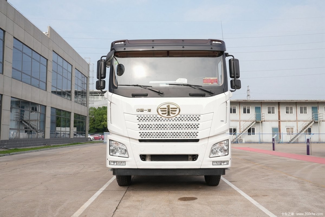 Euro 5 12 wielen cementmixer vrachtwagen 12m3 diesel cement beton vrachtwagen met pomp te koop