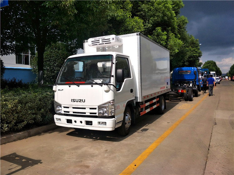 Japan 4*2 ISUZU koelkast Truck PTO-systeem 5 ton vriezer Truck
