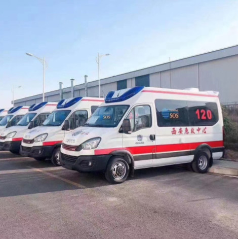 IVECO Automatische/Handmatige Ziekenhuisambulance Met Ongeveer X 2970 kg Netto Gewicht