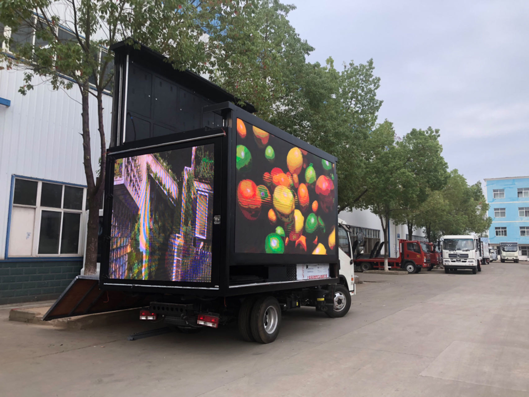 Mini Truck met Billboard Reclame Outdoor Foton Tarpaulin LED mobiele reclamebus Truck