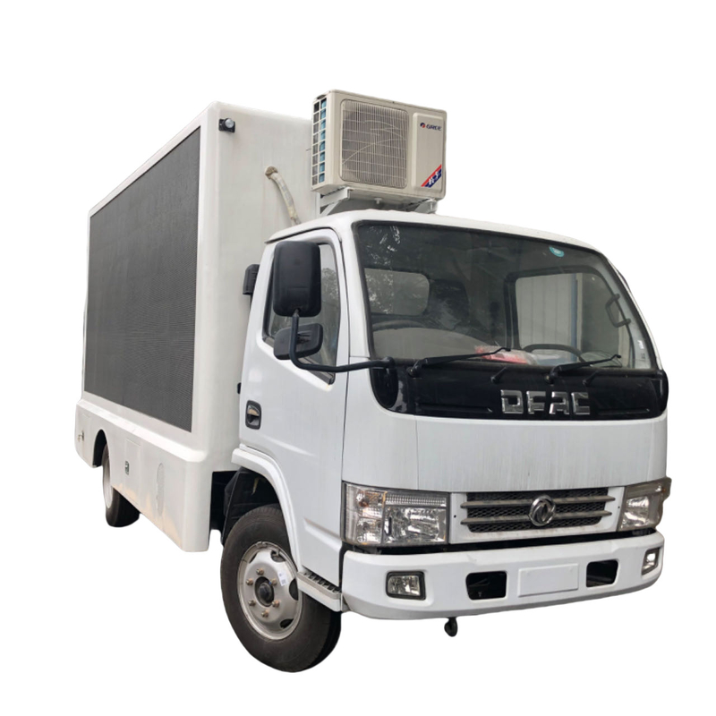 4x2 P4 Dongfeng led scherm op vrachtwagen Euro 5 Euro 6 LHD led mobiele display truck