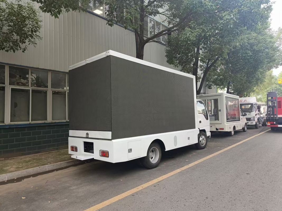 Full Color P5 P6 Mobile LED Billboard Trucks isuzu mobiele digitale billboard truck