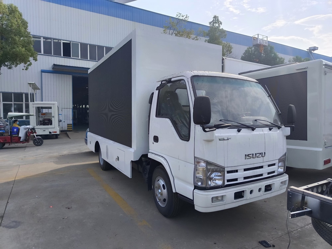 Japanse merk Isuzu Mobile Led Truck Reclame P3 P4 P5 Kleine LED Mobile Led Display Trailer